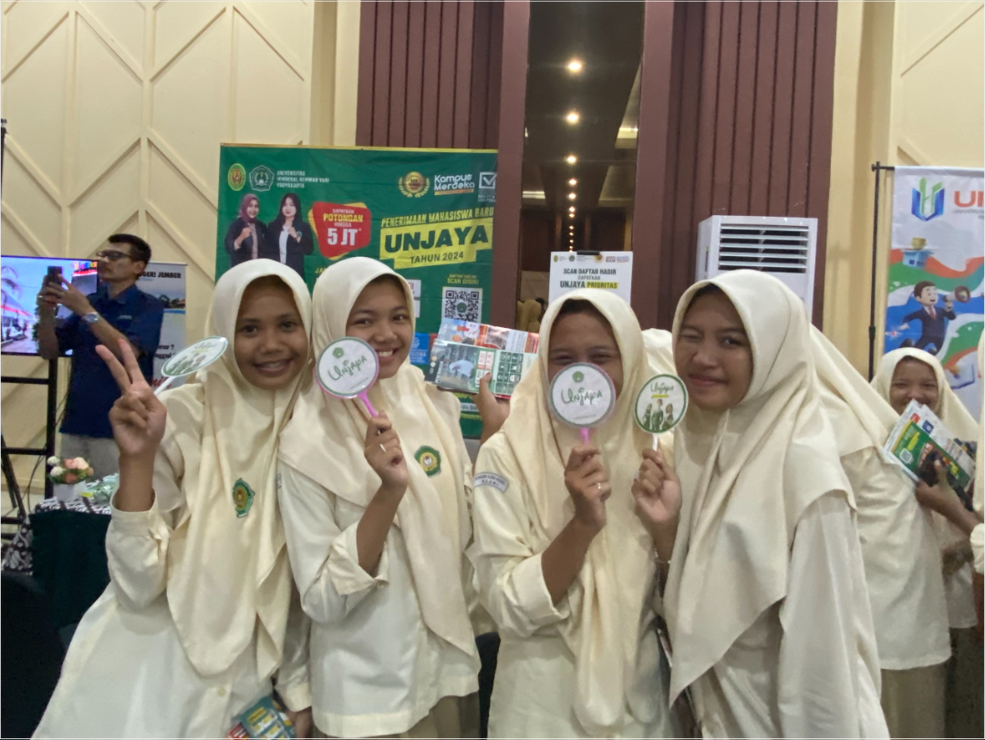 Campus Fair Kabupaten Ngawi menjadi salah satu pameran pendidikan di Provinsi Jawa Timur yang diikuti oleh UNJAYA